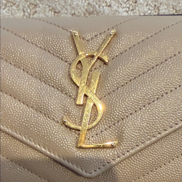 Saint Laurent Monogramme logo leather flap wallet dark beige - Picture 2 of 12